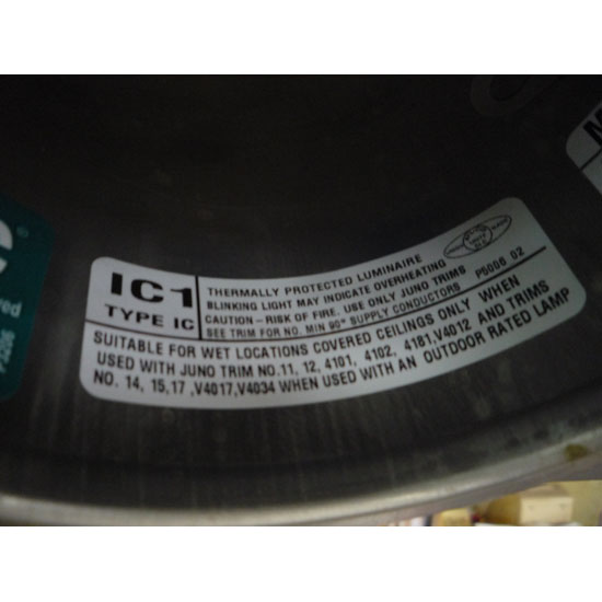 Wet Rated Recessed Light / 4" for Sauna or Steam 3 Recessed Ceiling Light / Close up of Specs